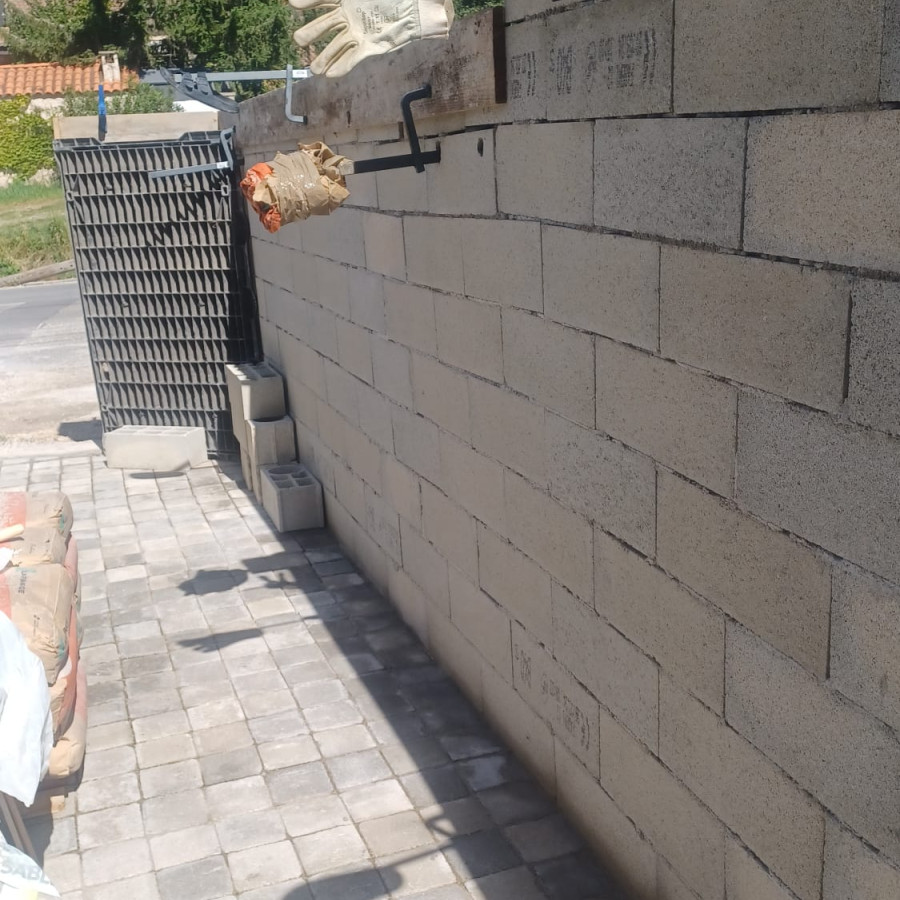  - Spécialistes de la construction et de la rénovation à Marseille, nous concrétisons vos idées avec
expertise. Solutions innovantes et sur mesure garantissant qualité et respect des délais. Découvrez comment nous pouvons
transformer votre projet en réalité.